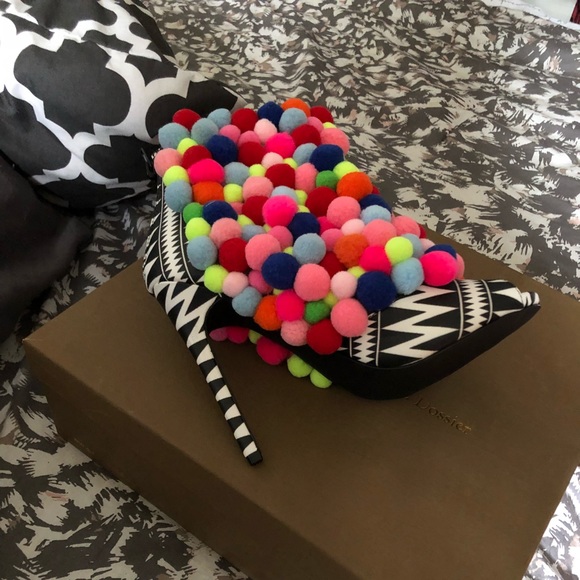 Multi colored Pom Pom shoes - Picture 4 of 4